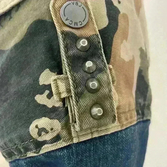 Genuine Vol Com Jeans Camo Jean jacket Size Small - Picture 4 of 13